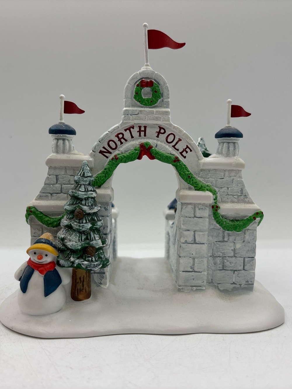 Department 56 1993 Vintage Heritage Village Collection North Pole Gate 5632-4